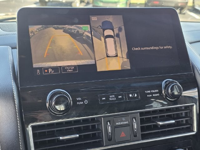 2022 INFINITI QX80 Premium Select