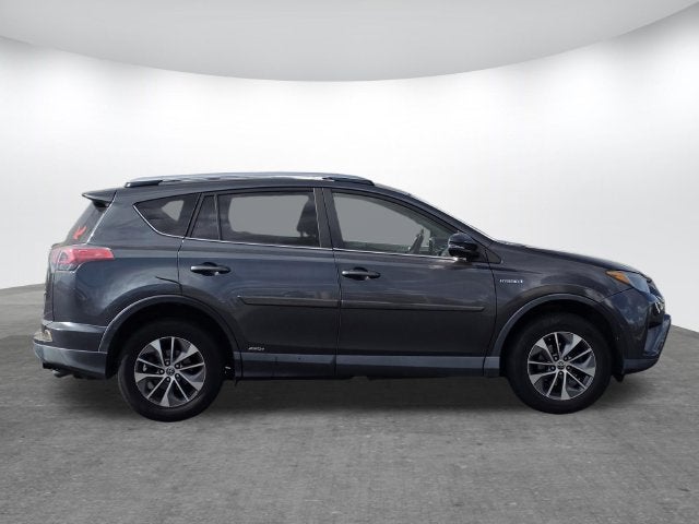 2016 Toyota RAV4 Hybrid XLE