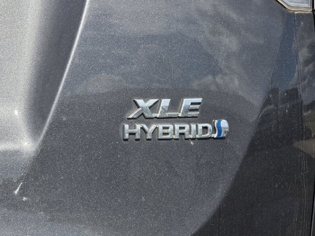 2016 Toyota RAV4 Hybrid XLE