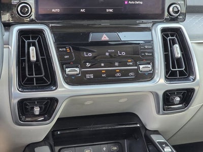 2022 Kia Sorento Plug-In Hybrid SX