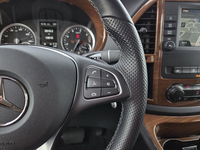 2023 Mercedes-Benz Metris Passenger