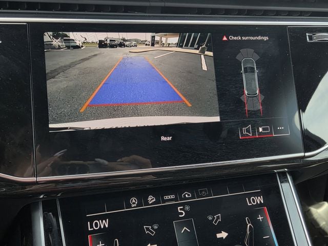 2023 Audi Q7 45 Premium quattro