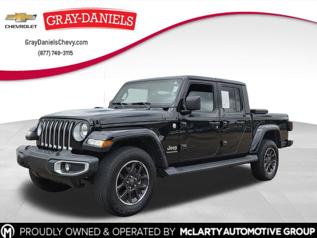 2023 Jeep Gladiator Overland's photo