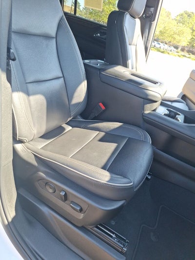 2024 Chevrolet Suburban Premier