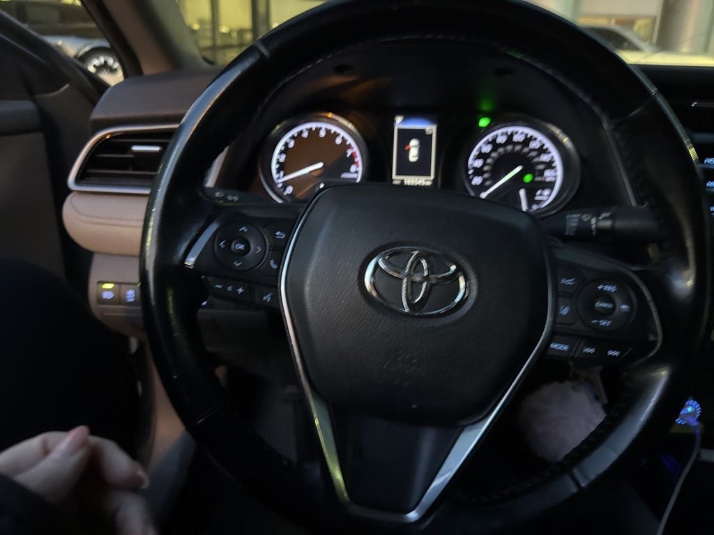 2019 Toyota Camry SE