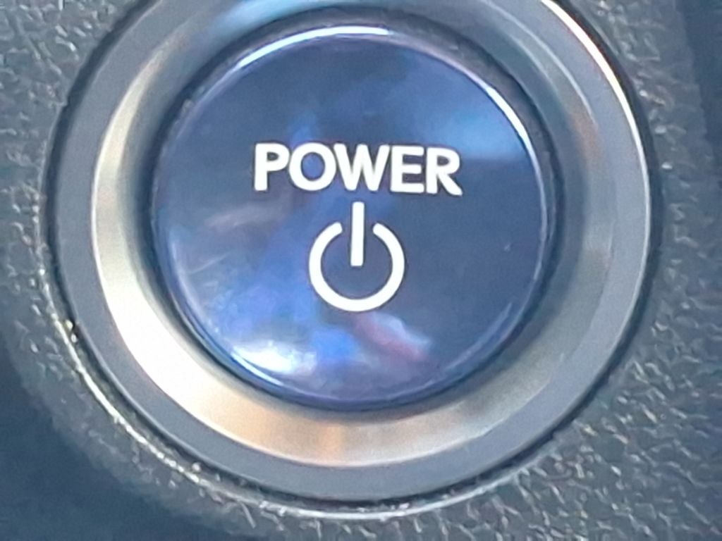 2022 Lexus ES 300h Ultra Luxury