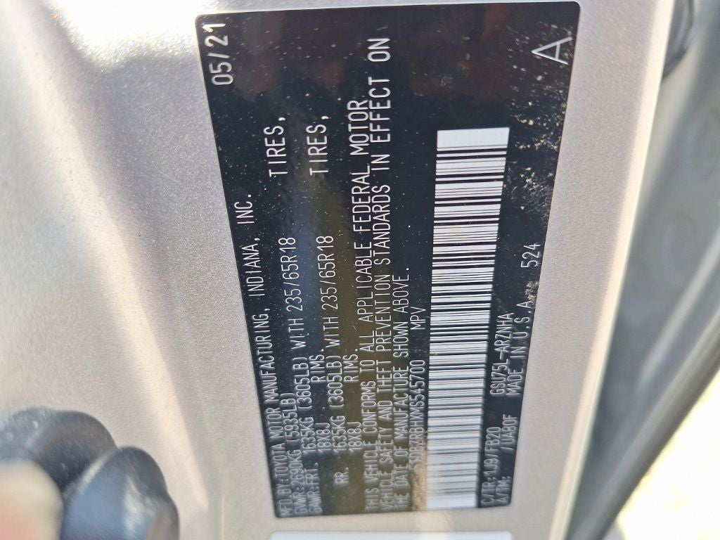 2021 Toyota Highlander LE