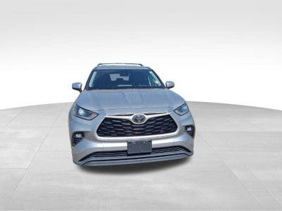 2021 Toyota Highlander LE