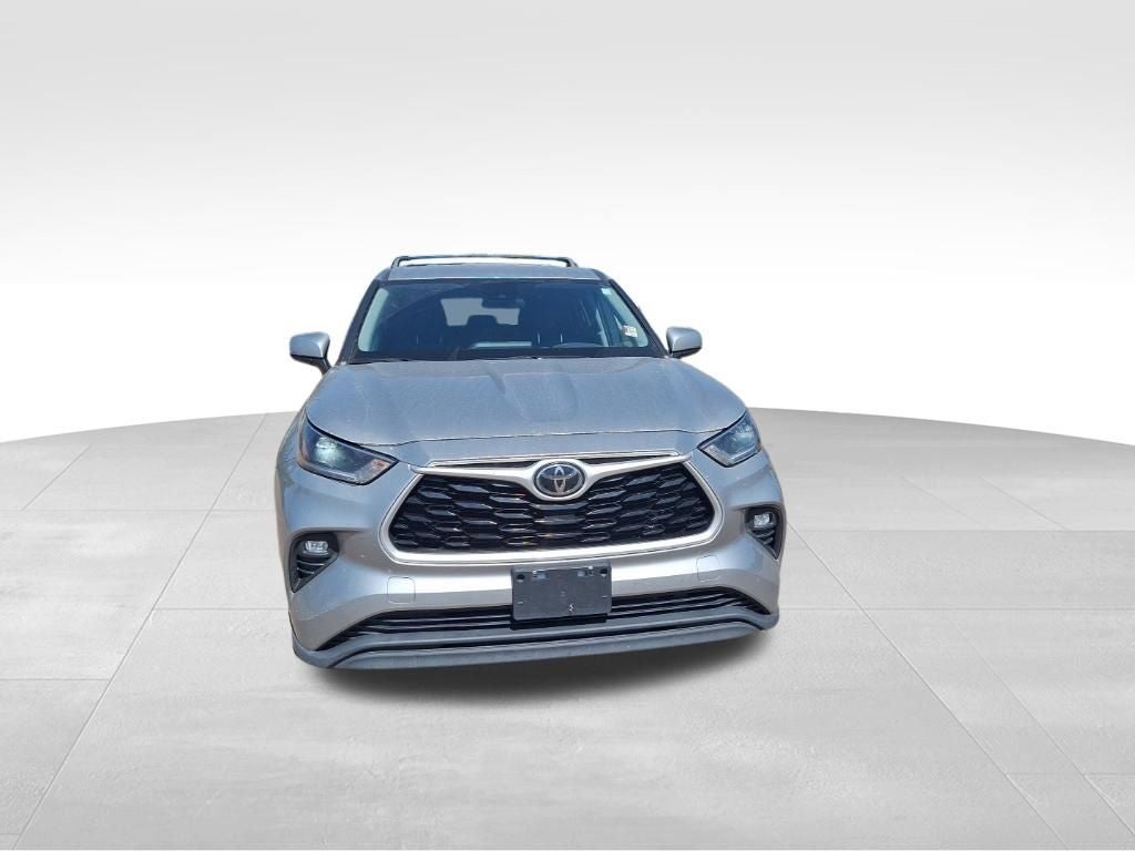 2021 Toyota Highlander LE