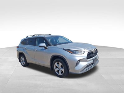 2021 Toyota Highlander LE