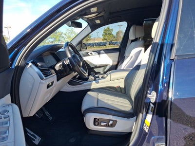 2022 BMW X7 xDrive40i