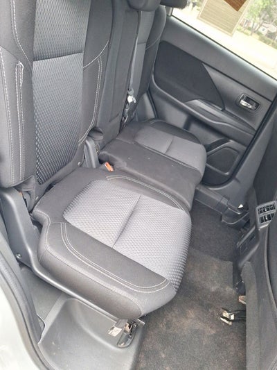 2020 Mitsubishi Outlander ES