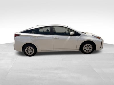 2019 Toyota Prius LE