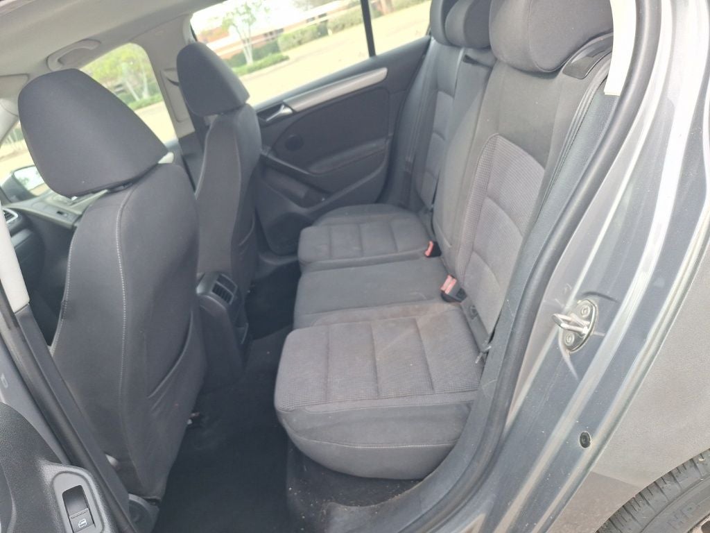 2013 Volkswagen Golf 2.5L