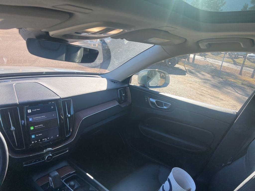 2023 Volvo XC60 B5 Plus Bright Theme