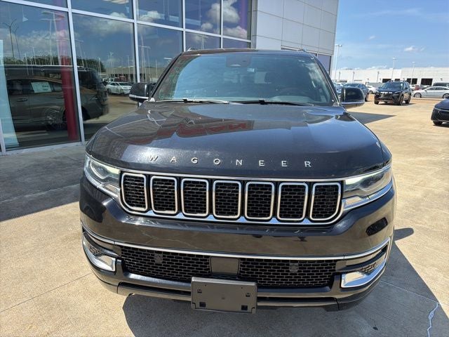 2023 Jeep Wagoneer Base