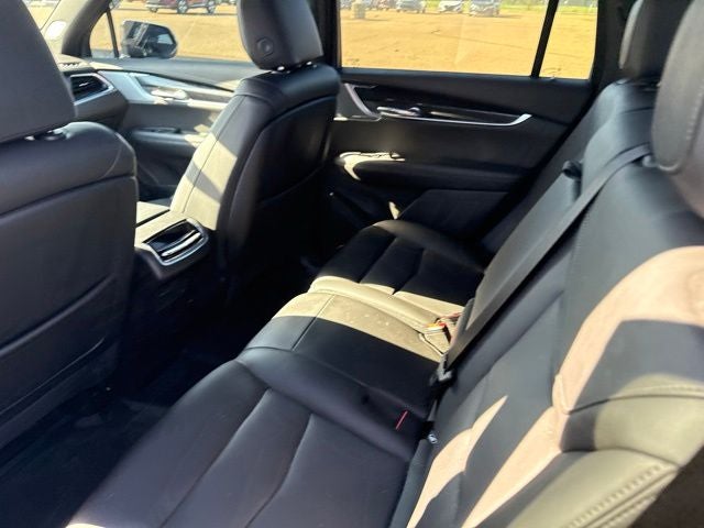 2022 Cadillac XT6 Premium Luxury