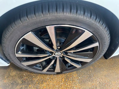 2021 Nissan Altima 2.0 SR