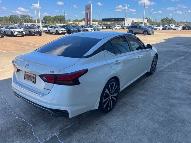 2021 Nissan Altima 2.0 SR