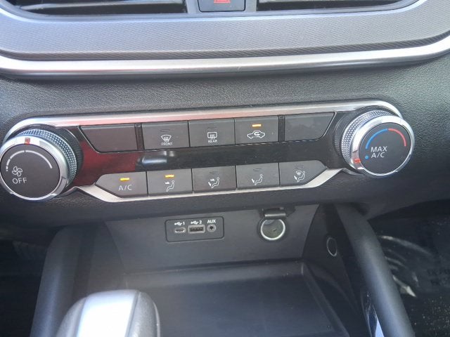 2025 Nissan Altima 2.5 SR
