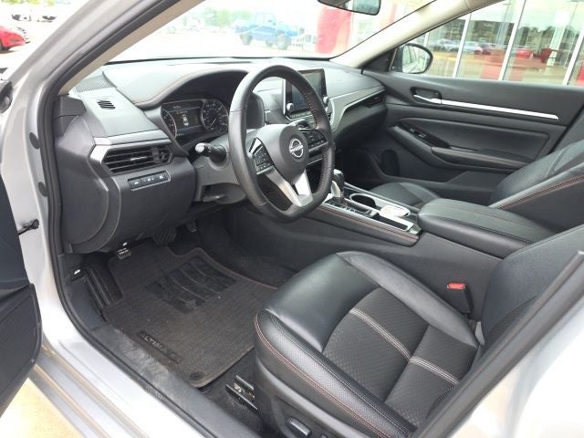 2025 Nissan Altima 2.5 SR