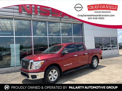 2018 Nissan Titan SV