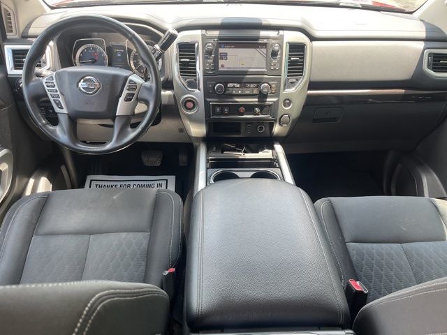 2018 Nissan Titan SV