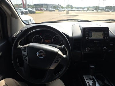 2015 Nissan Titan SV