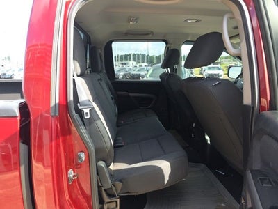 2015 Nissan Titan SV