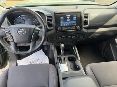 2024 Nissan Frontier SV