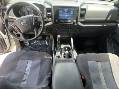 2023 Nissan Frontier SV