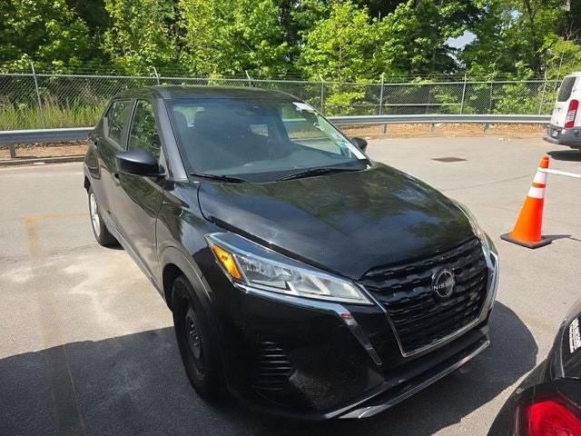 2022 Nissan Kicks S