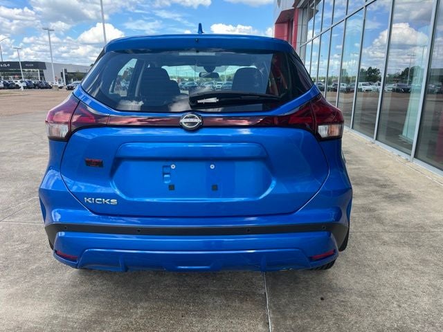 2025 Nissan Kicks Play S