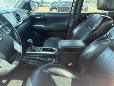 2021 Toyota Tacoma Limited V6