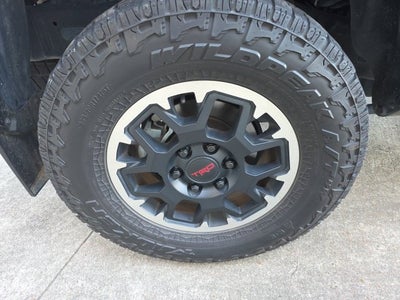 2024 Toyota Tacoma TRD Off-Road