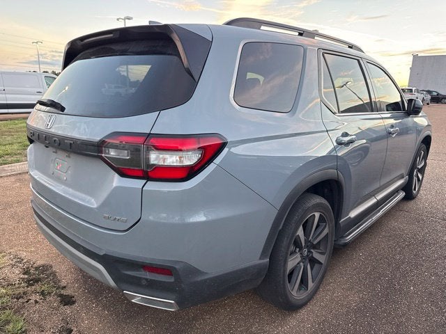 2023 Honda Pilot Elite