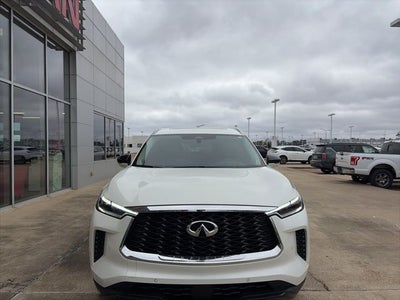 2025 INFINITI QX60 LUXE