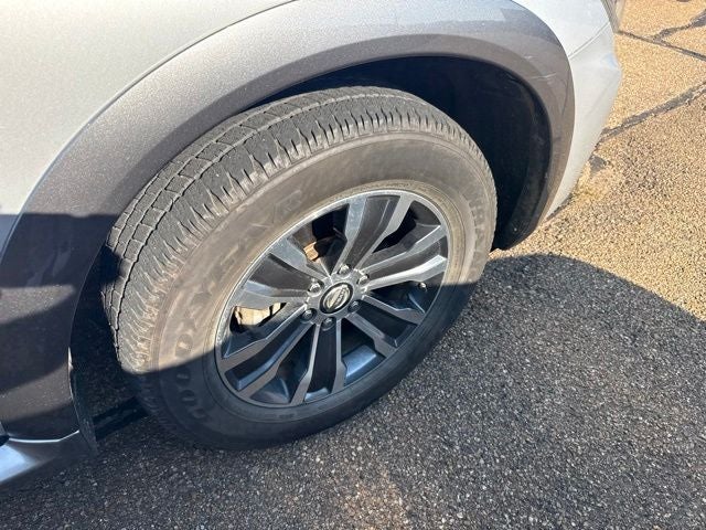 2017 Nissan Armada SL