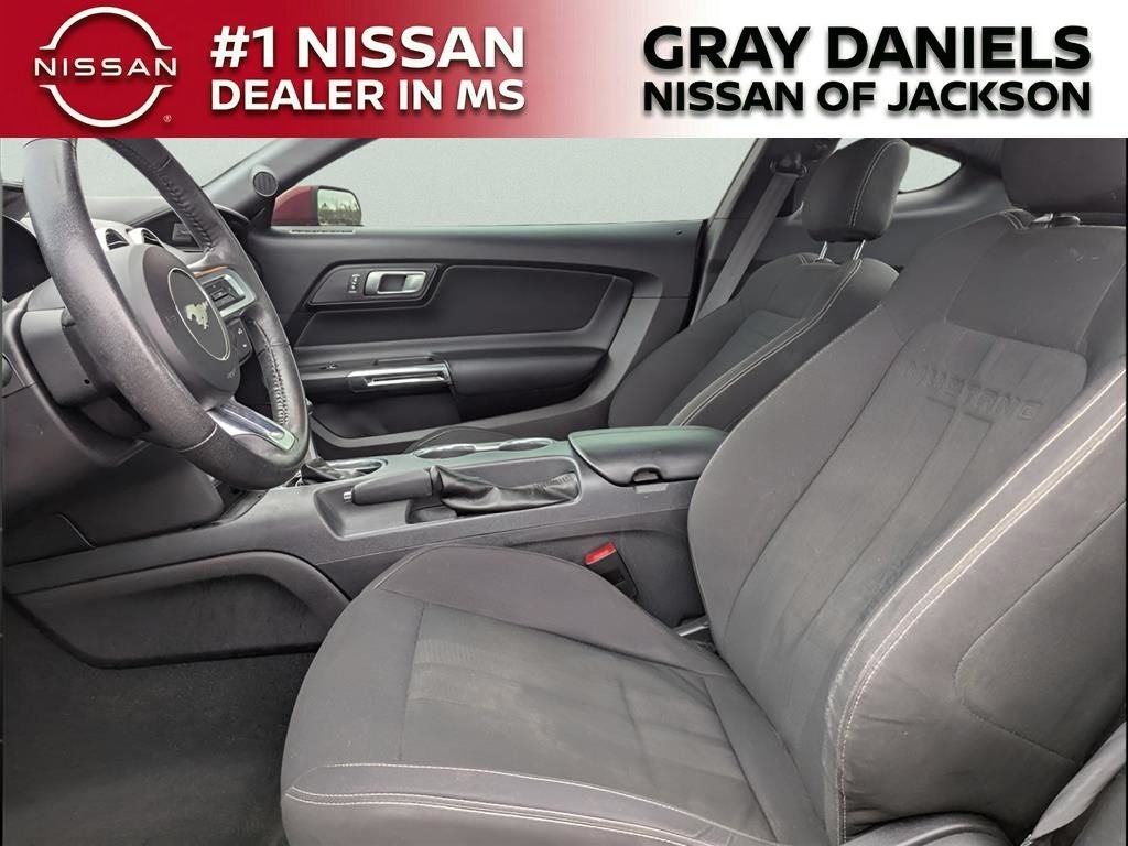 2021 Ford Mustang EcoBoost