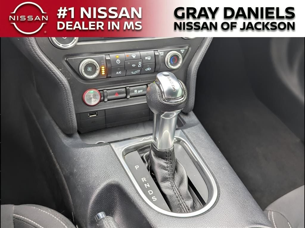 2021 Ford Mustang EcoBoost