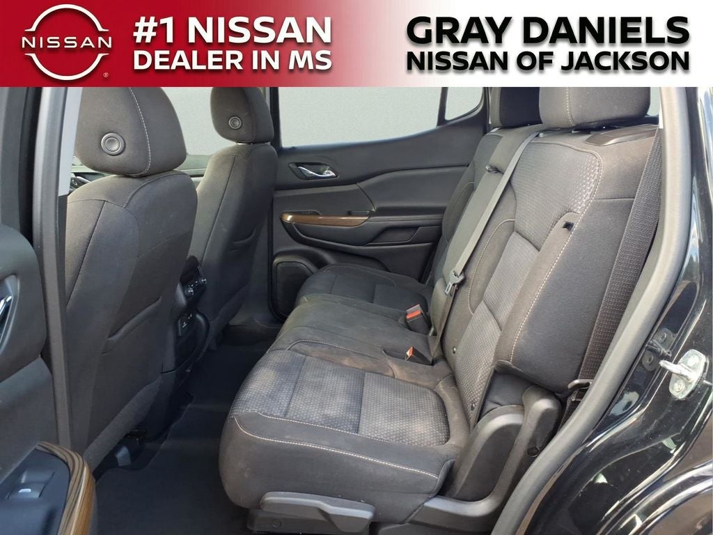 2022 GMC Acadia SLE