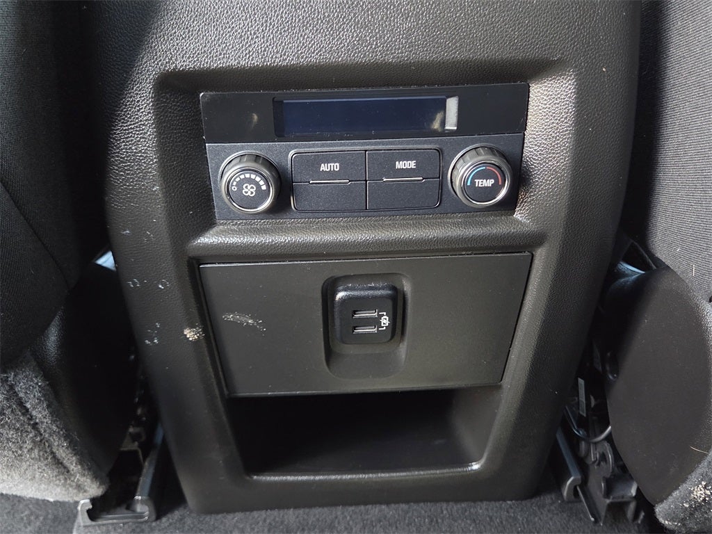 2018 Chevrolet Traverse LT Cloth w/1LT