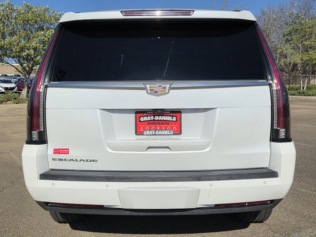 2020 Cadillac Escalade Luxury