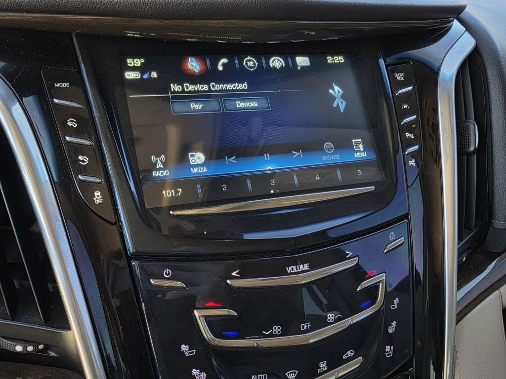 2020 Cadillac Escalade Luxury