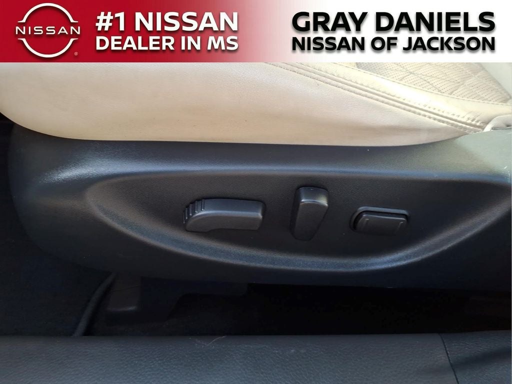 2017 Nissan Maxima Platinum