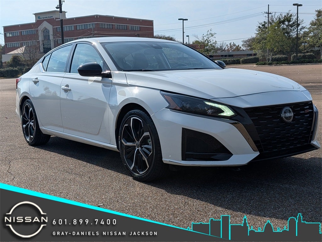 2024 Nissan Altima 2.5 SR