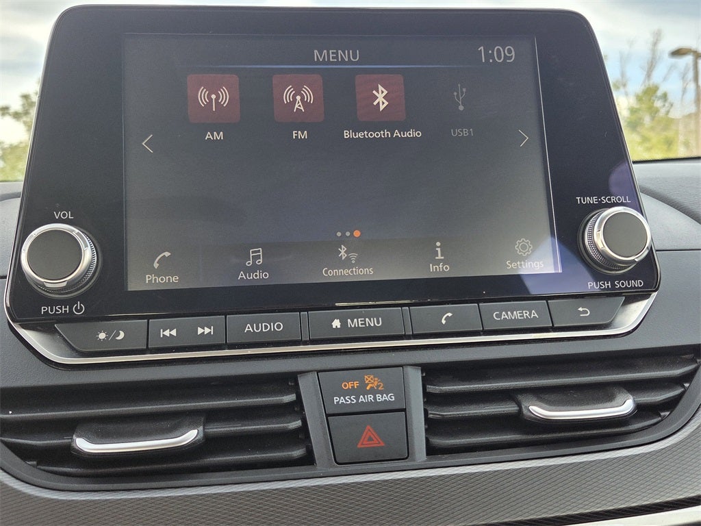 2025 Nissan Altima 2.5 SR