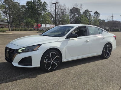 2025 Nissan Altima 2.5 SR