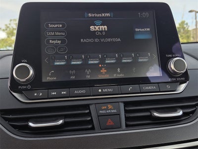 2025 Nissan Altima 2.5 SR