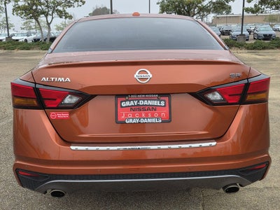2022 Nissan Altima 2.5 SR